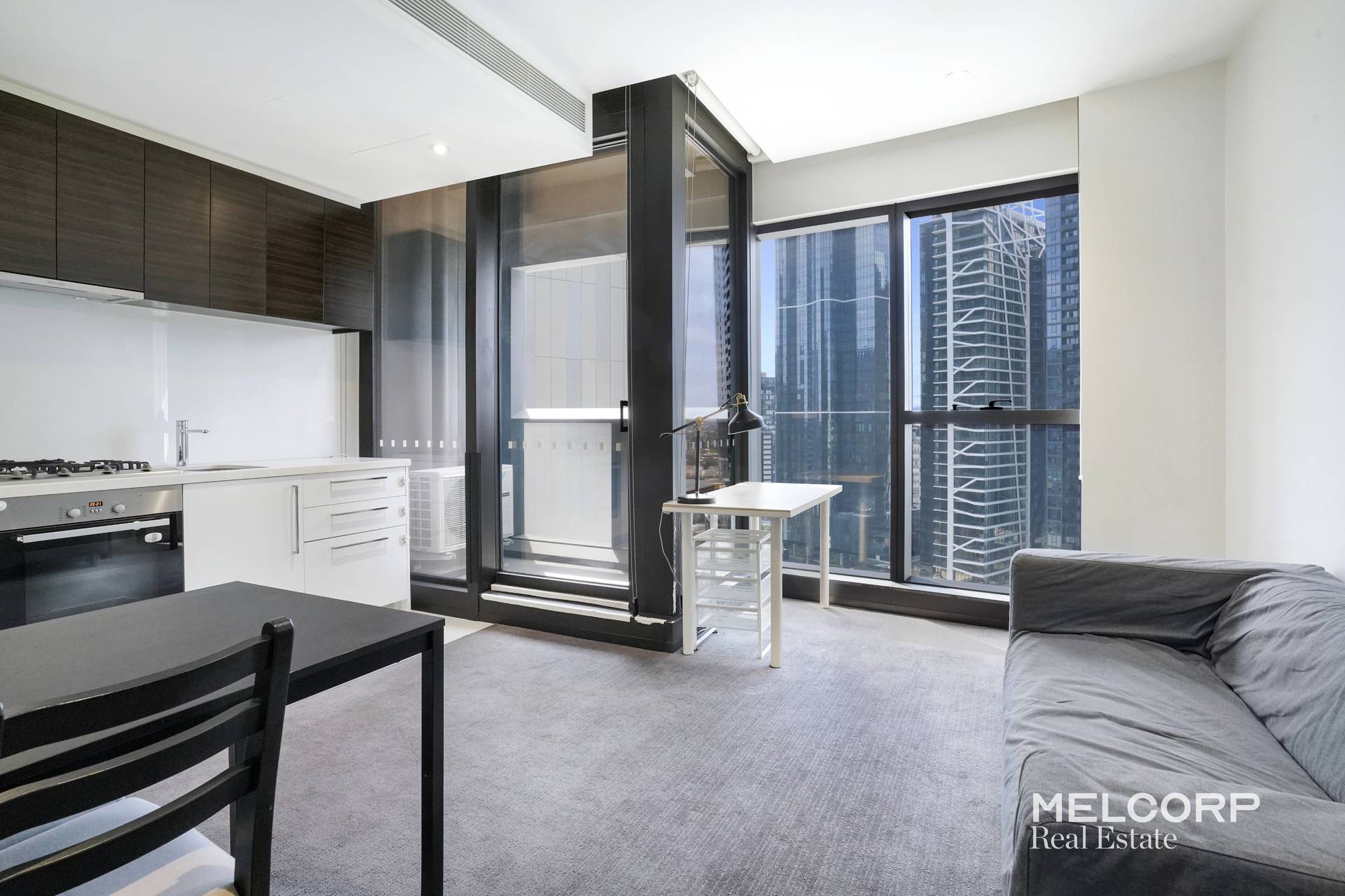 2209/9 Power Street