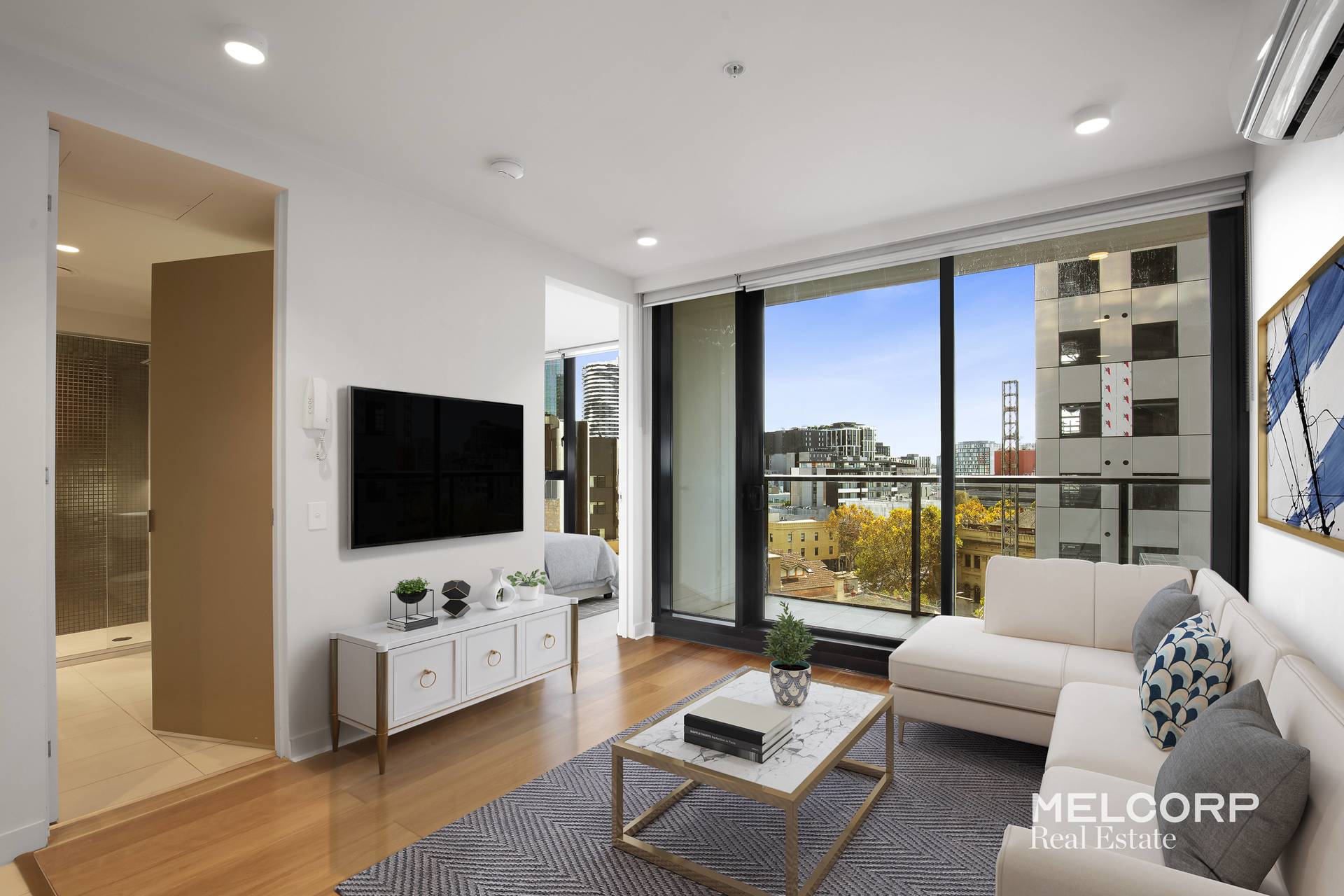 706/33 MacKenzie Street