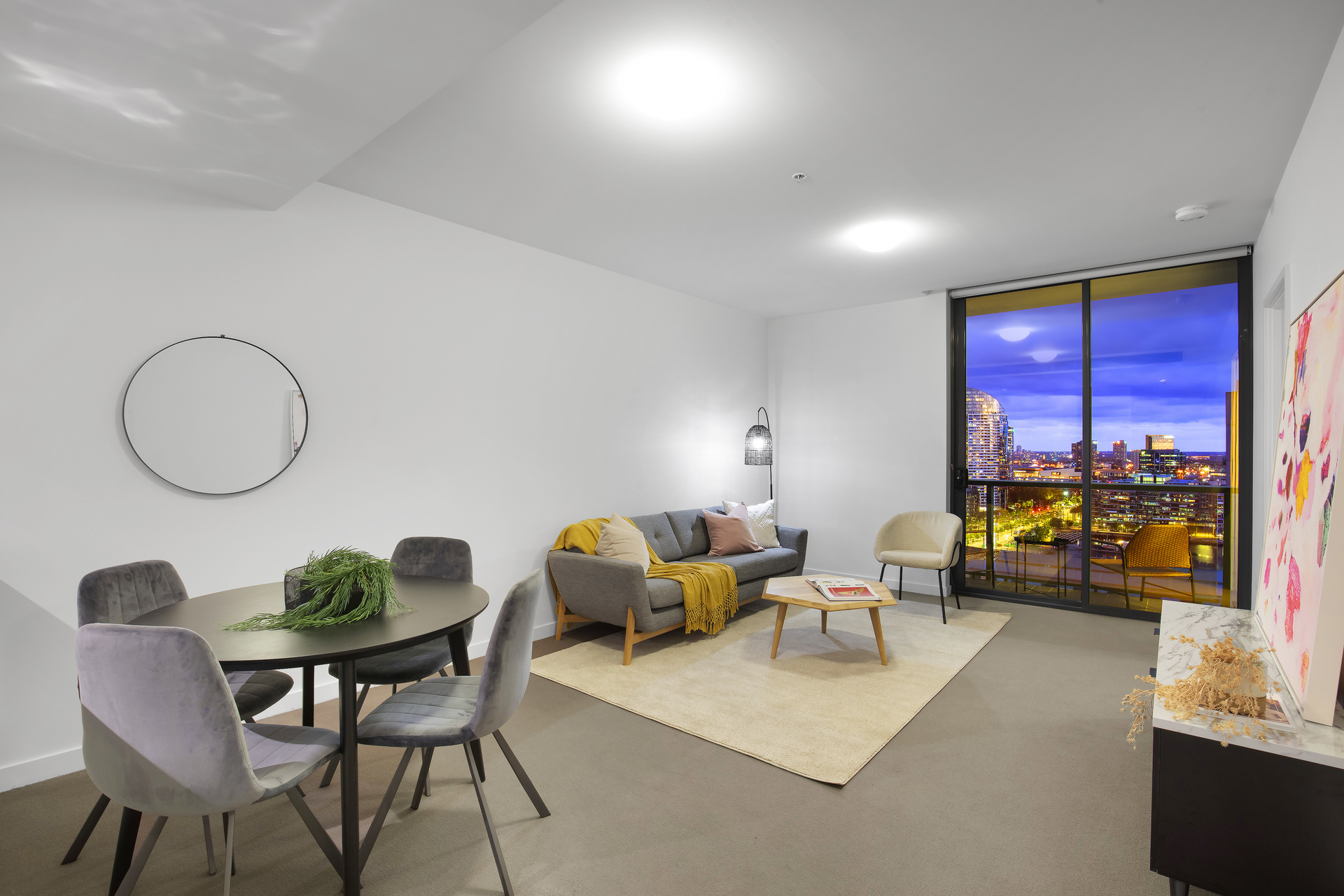 2118/8 Marmion Place