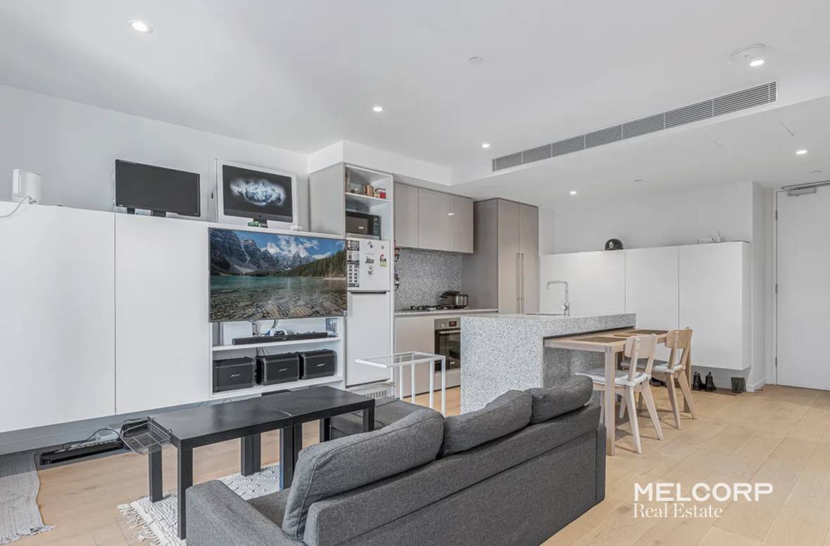 803/10 Wominjeka Walk