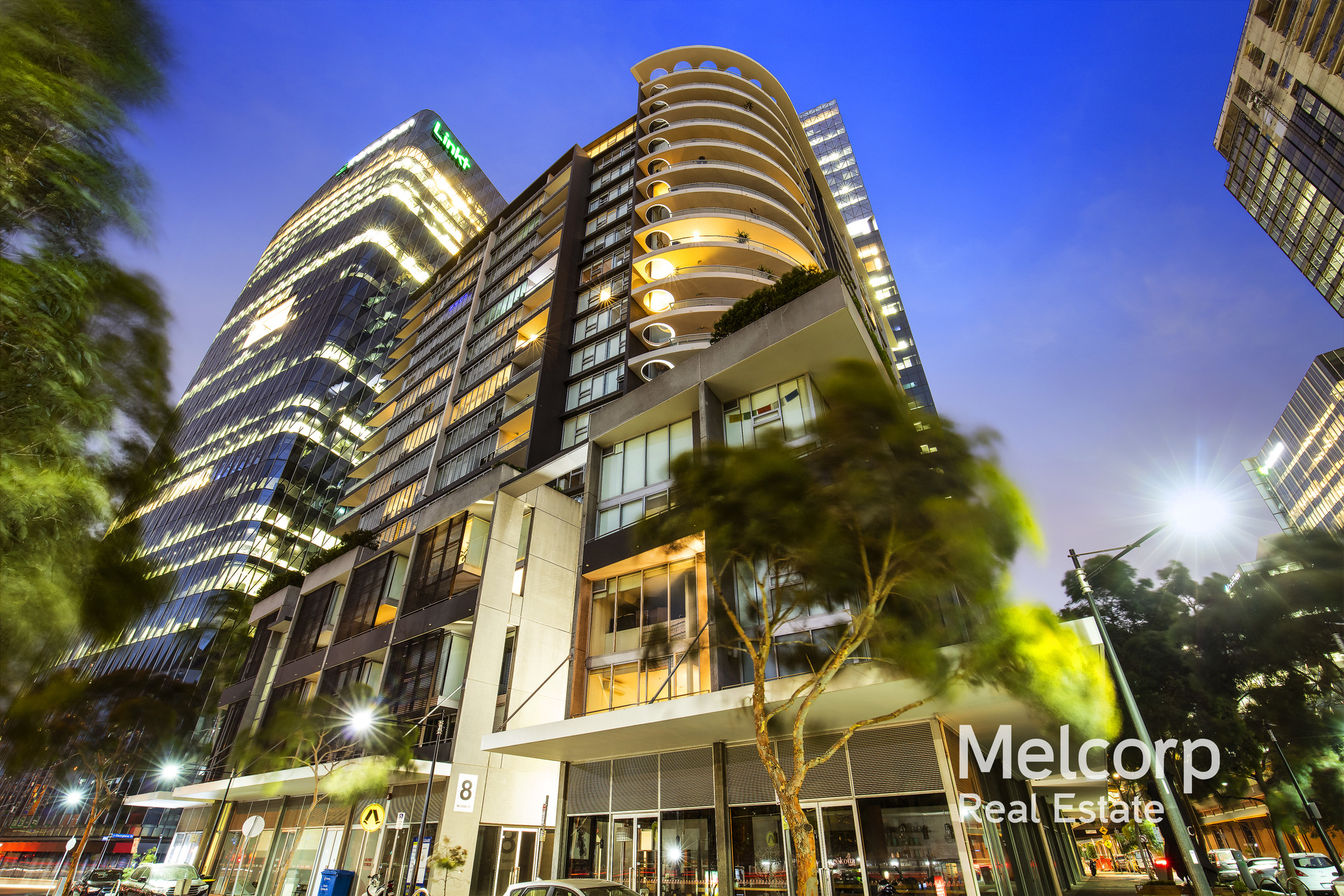 1710/8 McCrae Street