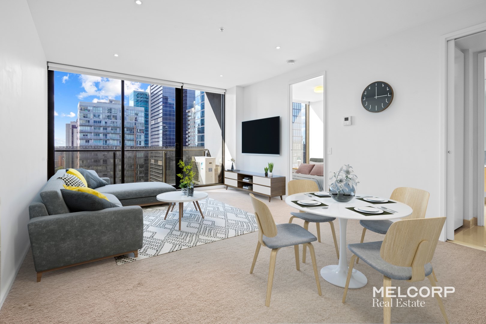 2108/318 Russell Street