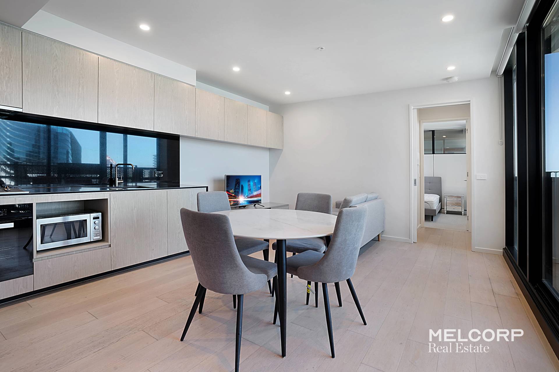 1204/151 Berkeley Street