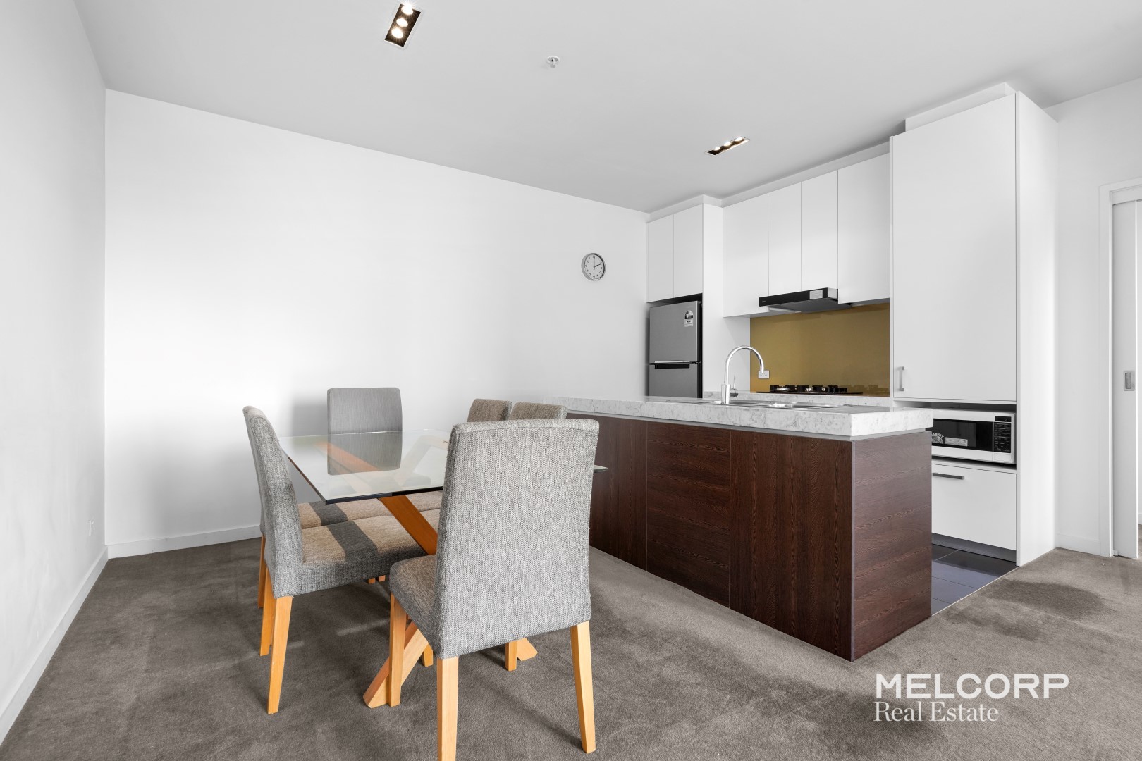 2507/483 Swanston Street