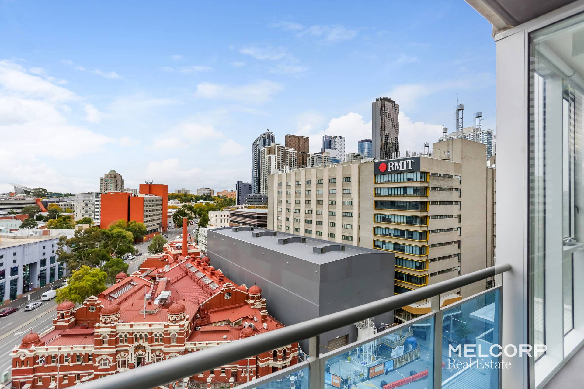 1103/483 Swanston Street