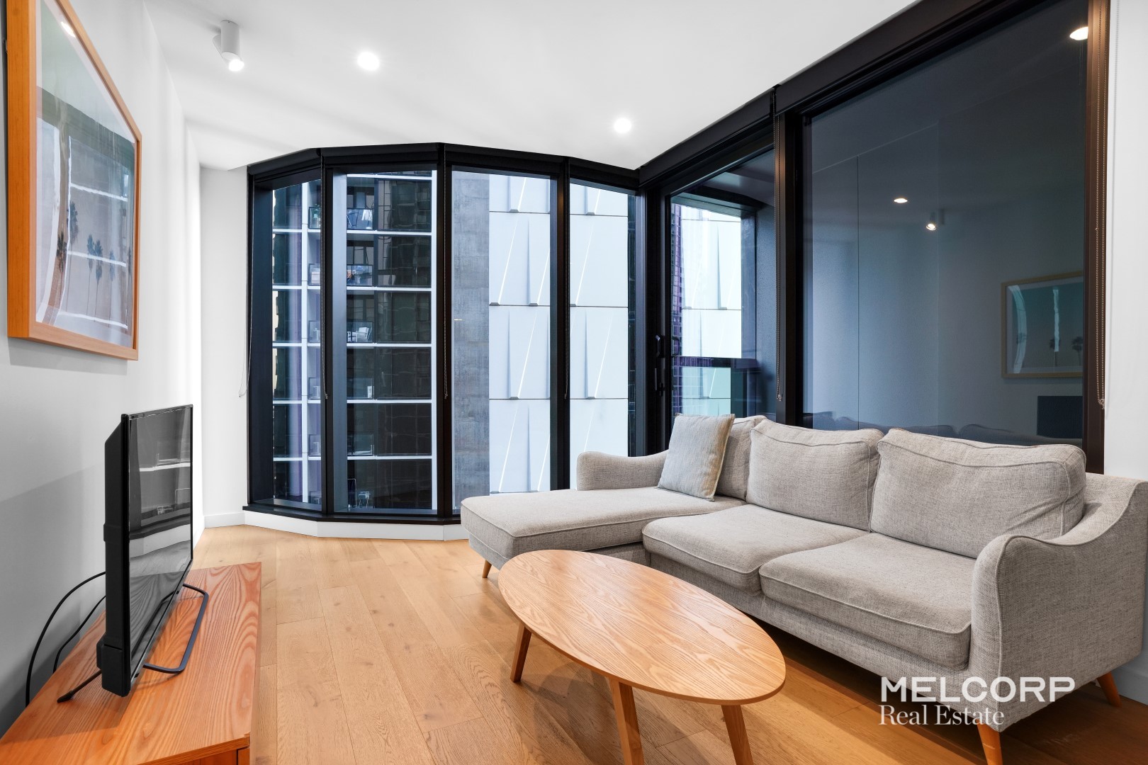 2301/23 MacKenzie Street