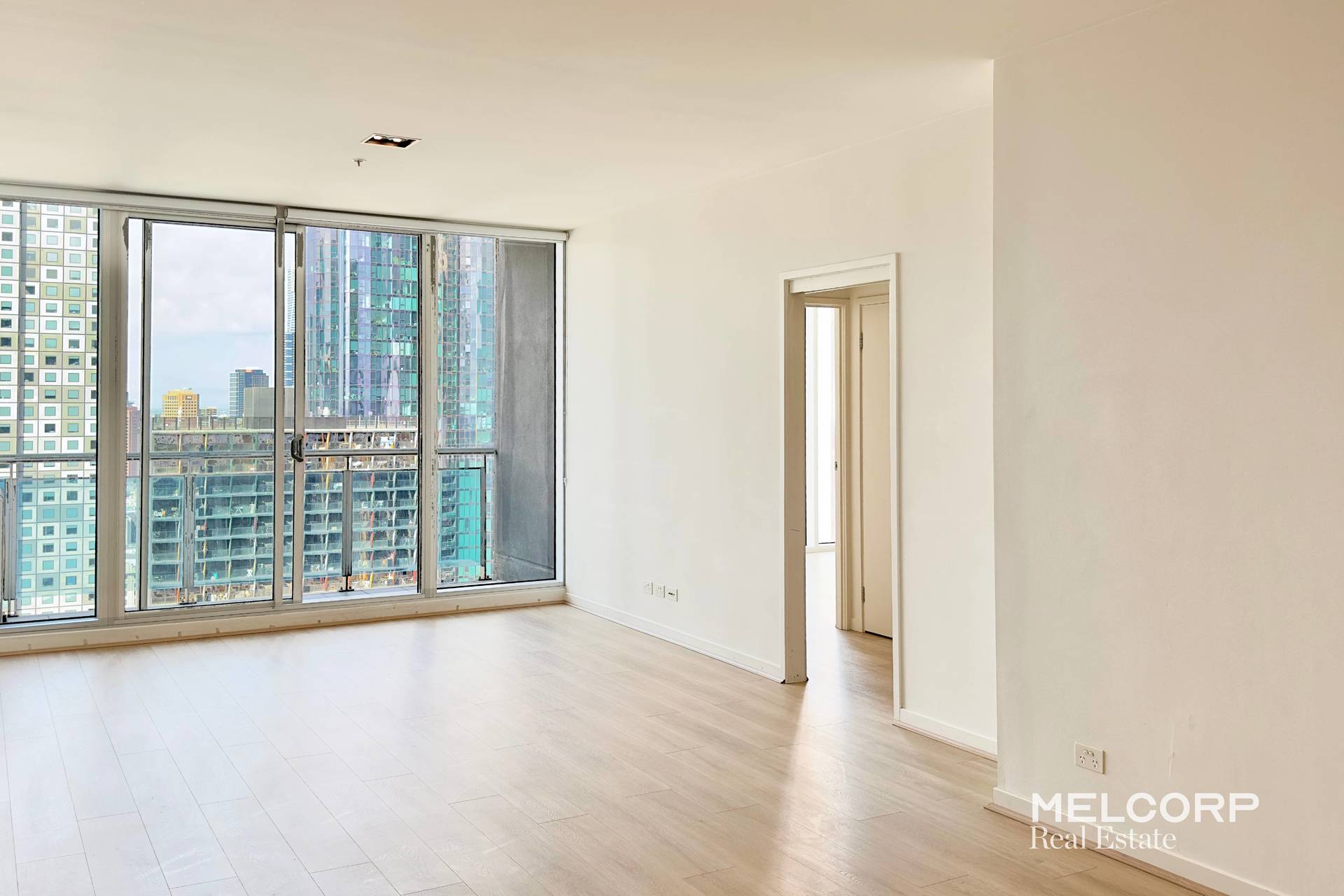 3201/483 Swanston Street
