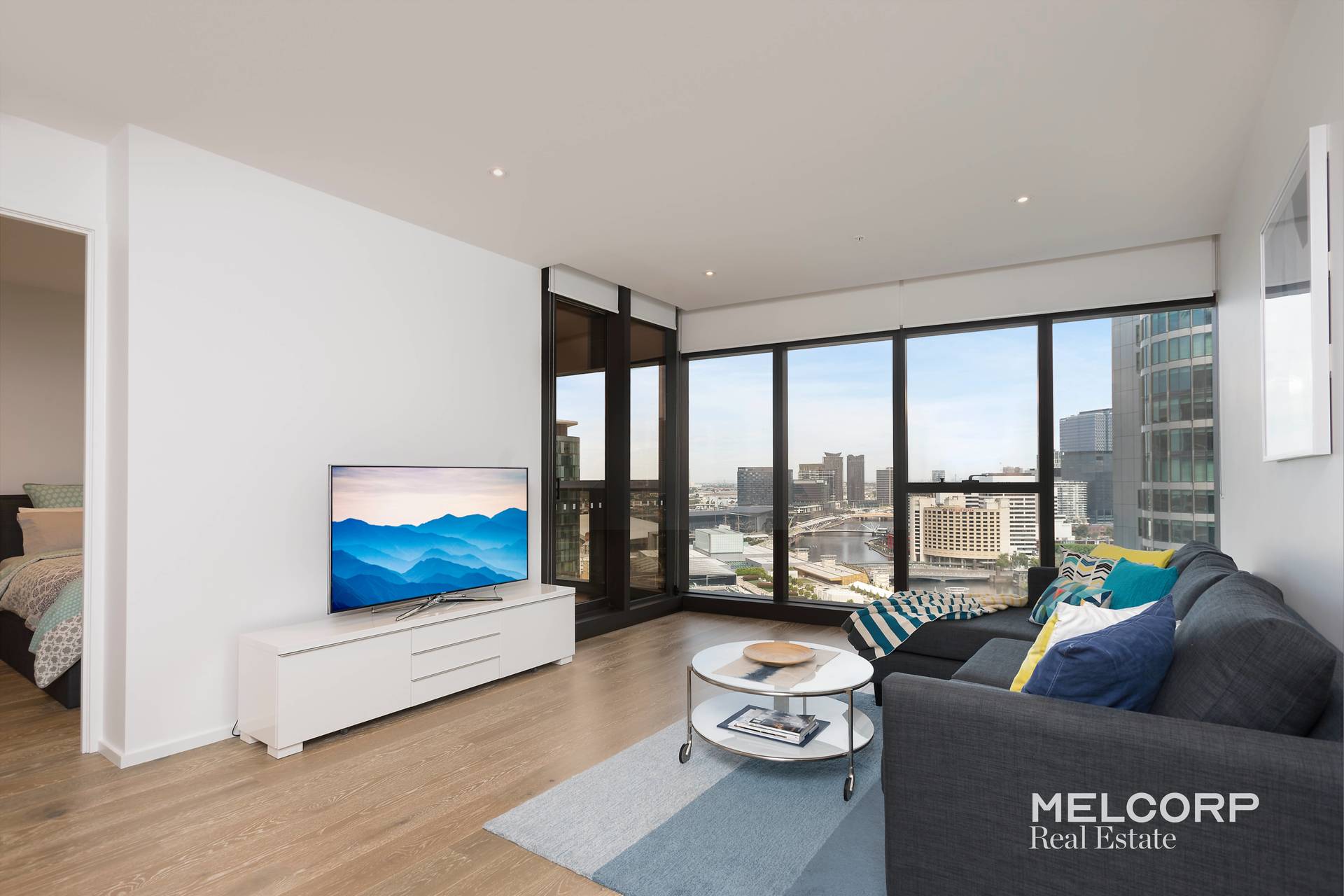 2504/9 Power Street