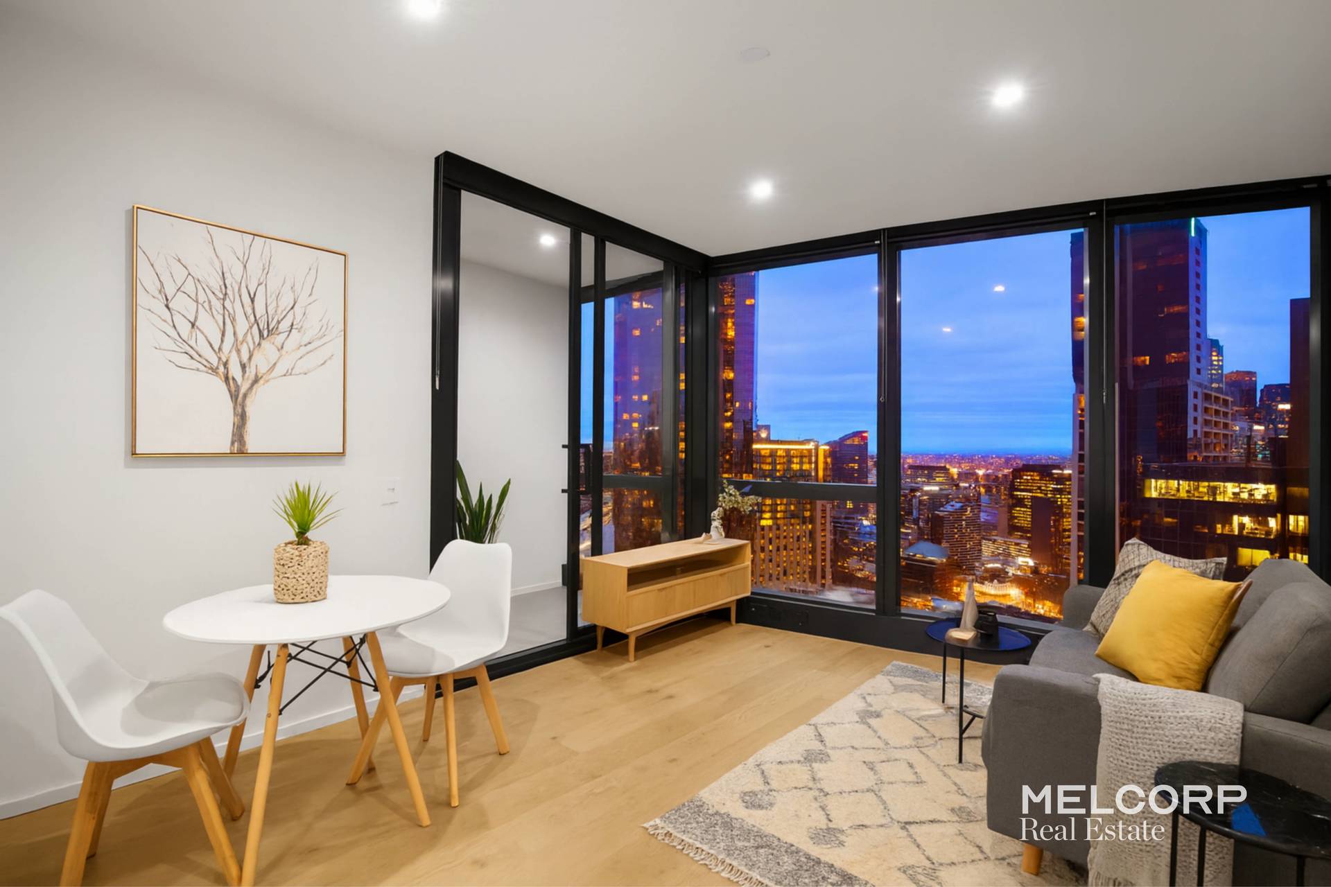 4502/70 Southbank Boulevard