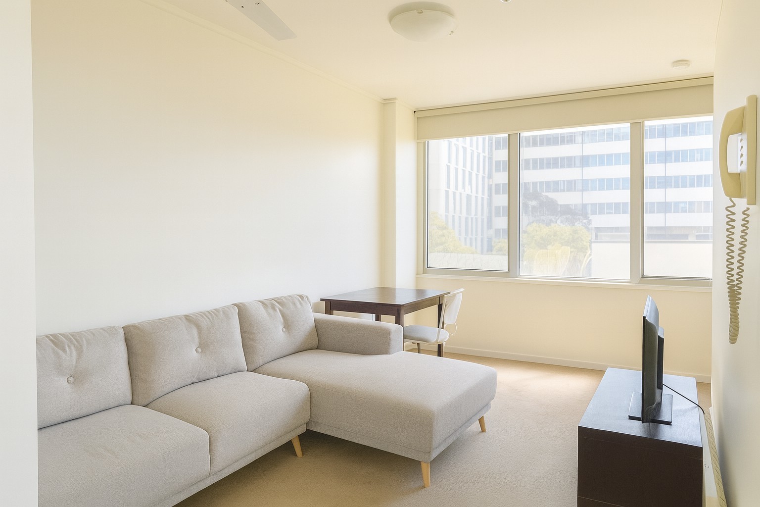 1210/570 Lygon Street