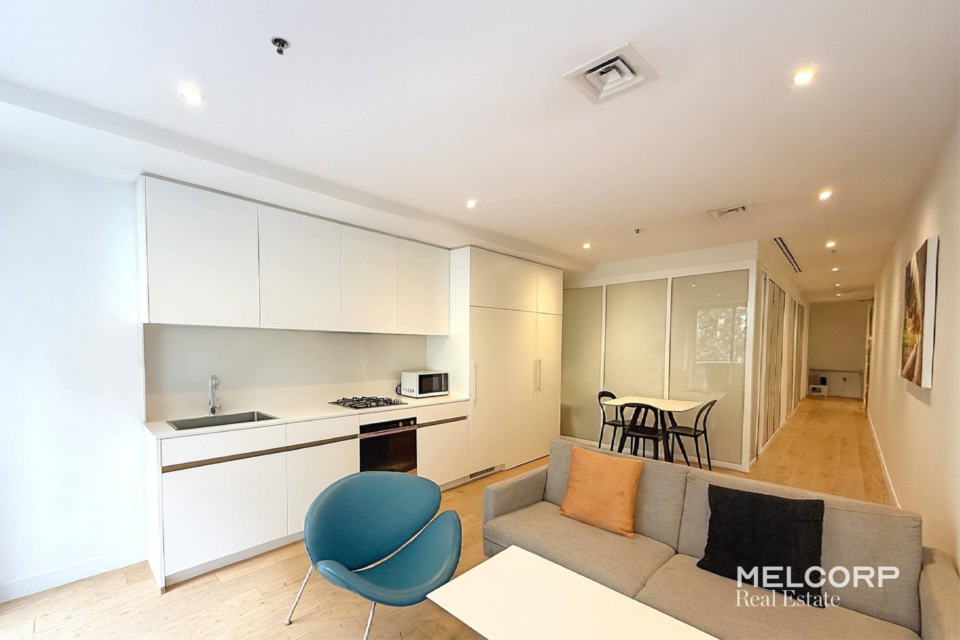 301/233 Collins Street