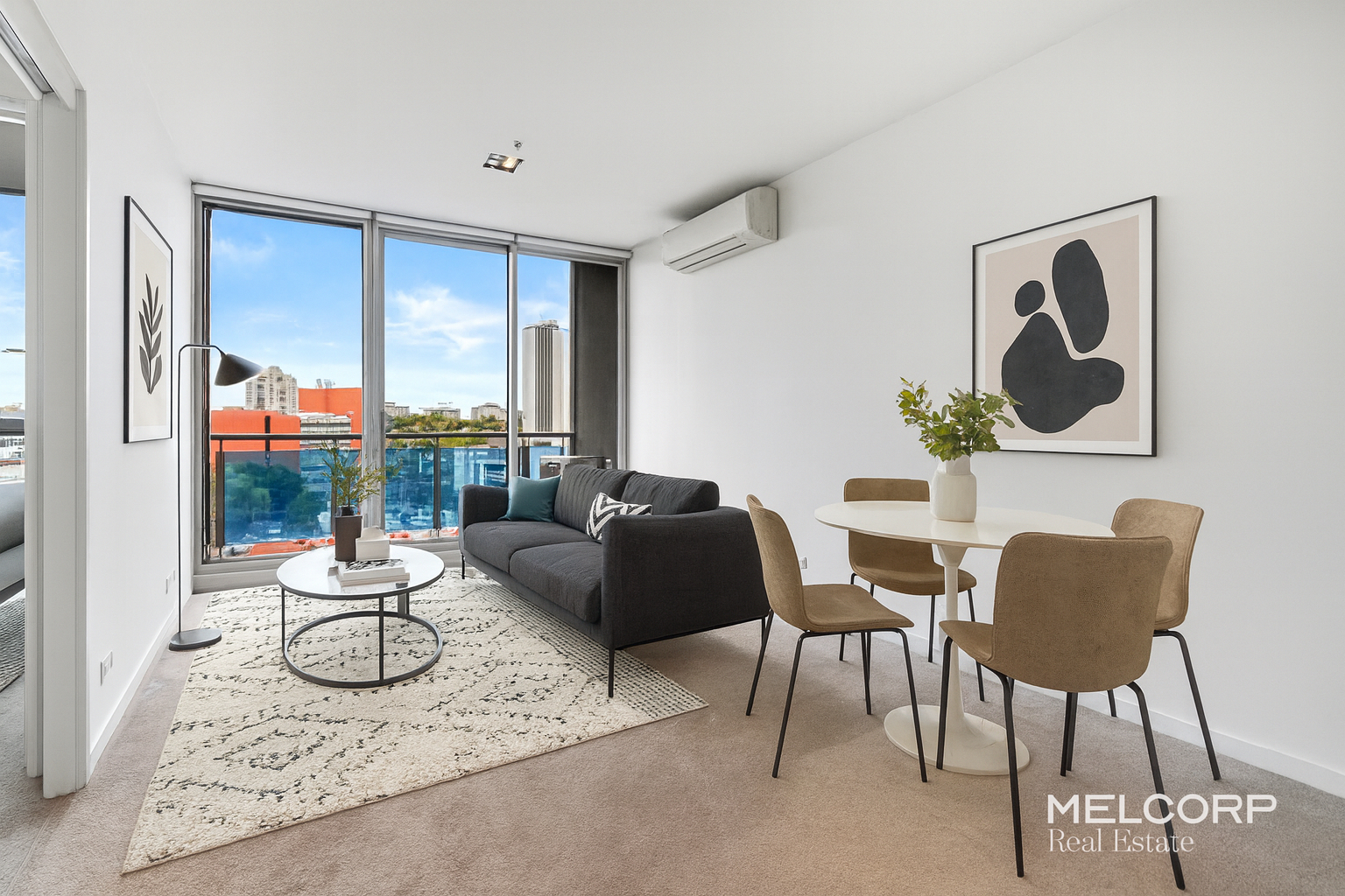 1004/483 Swanston Street