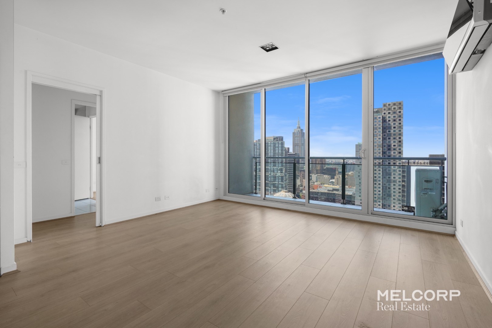 3205/8 Franklin Street